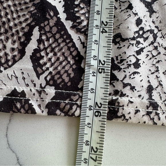 SHEIN | Snake Print Bodycon Mini Dress | Size Small | Neutral White/Gray/Black - Picture 9 of 15